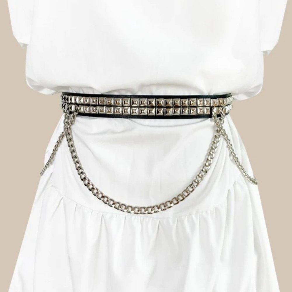 Studded chain belt